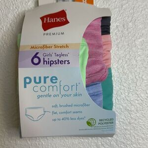 NWT- Hanes- Girls tagless hipster underwear pack (6)- girls size Medium (8)